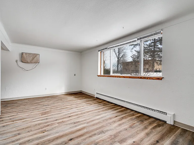McCarron's View Apartments — Photo 35