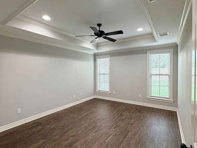 530 Antietam Dr — Photo 12