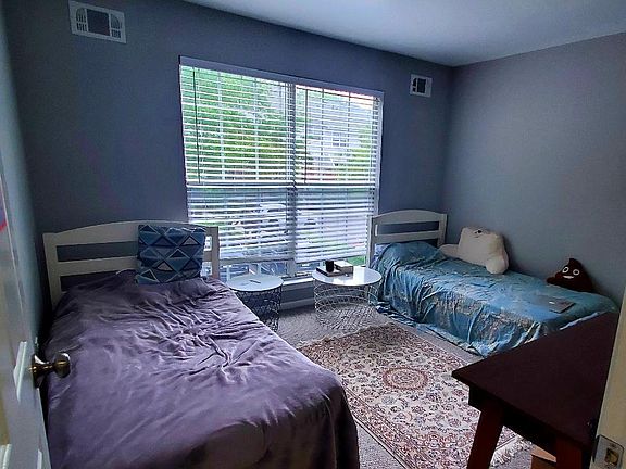 4th image of 263 Village Circle Dr #263