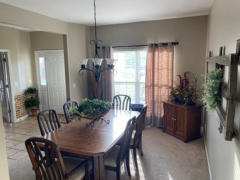 107 Myrtle Wood Ct — Photo 8