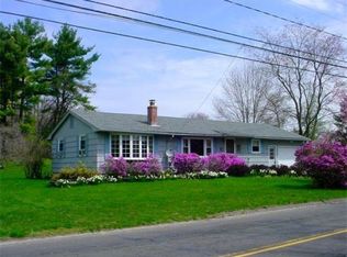 26 Fomer Rd, Southampton, MA 01073