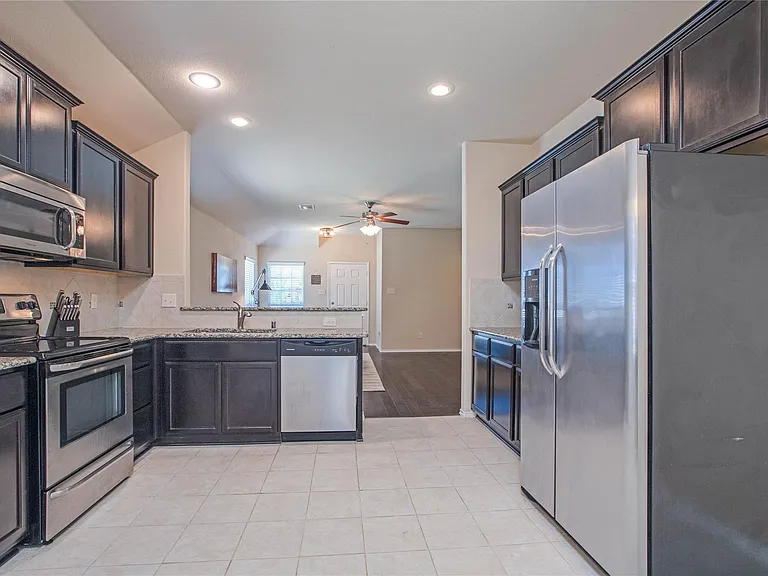 8905 Deadwood Ln — Photo 12