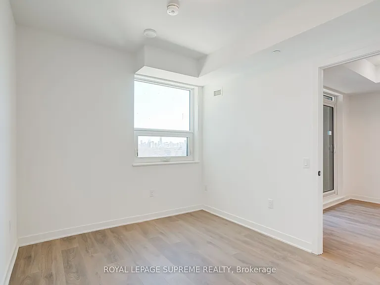 1185 Dupont St SE #505 — Photo 10