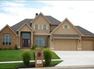 4412 SW Pinebrook Ln, Topeka, KS 66610