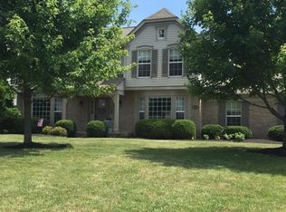 1589 Hunt Club Dr, Milford, OH 45150