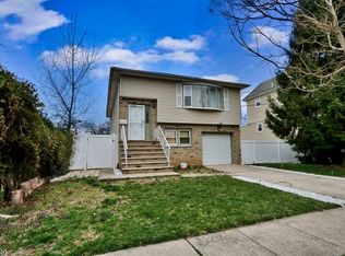 1410 McCandless St, Linden, NJ 07036