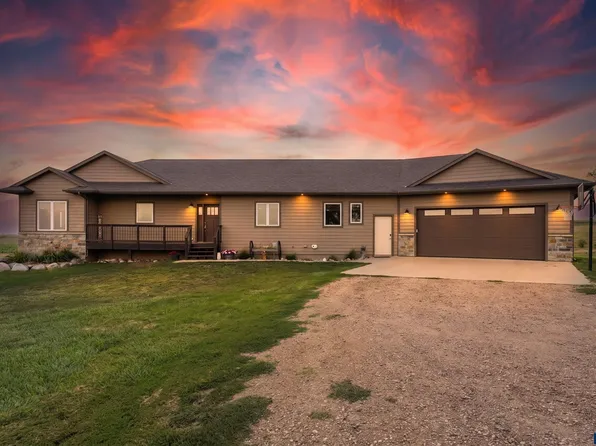 25467 455th Ave, Montrose, SD 57048