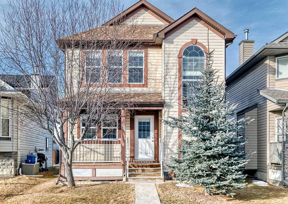 1st image of 136 S Everglen Rd SW