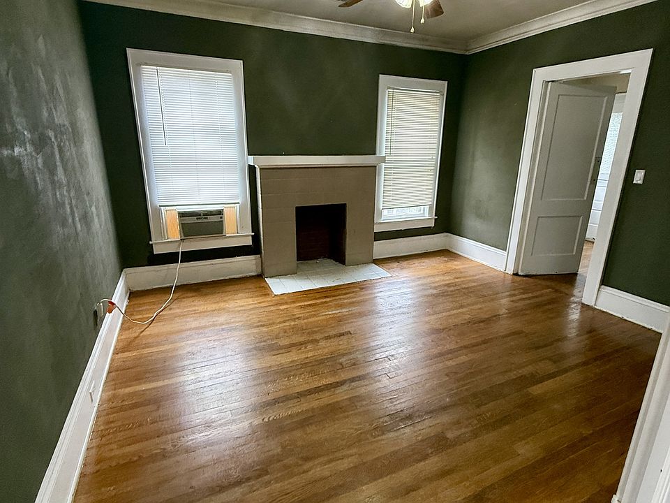 1st image of 1034 12th Ave #4