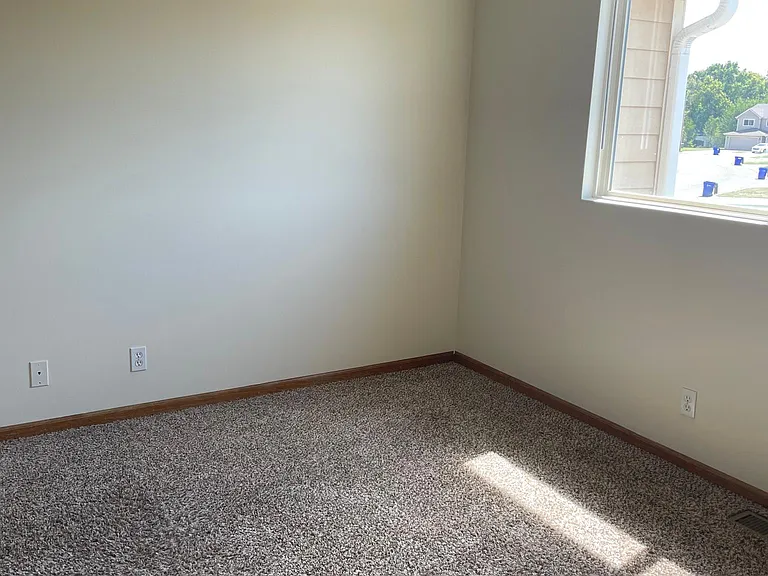 2504 Deerfield Blvd — Photo 14
