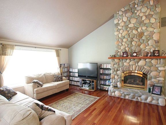 4th image of 6327 Miner Dr SW