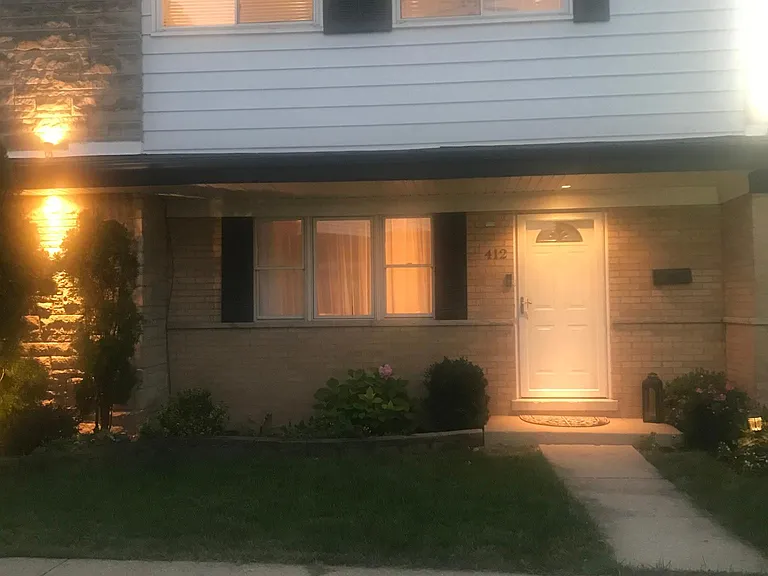 412 Glendale Rd — Photo 2