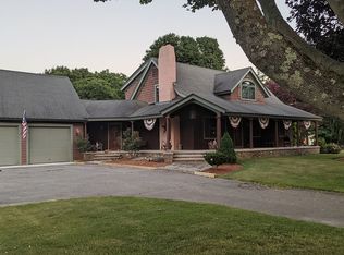 156 Touisset Rd, Warren, RI 02885