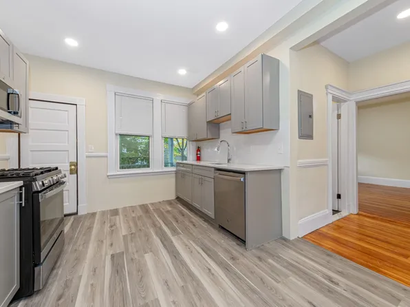 40 Brackett St #S2, Brighton, MA 02135