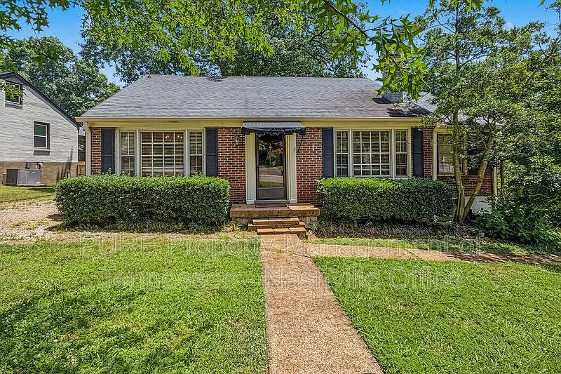 3 bed, 2.0 bath, 1654 sqft, $2,499 — Photo 1