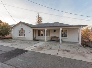 2090 Skyline Dr, Redding, CA 96001