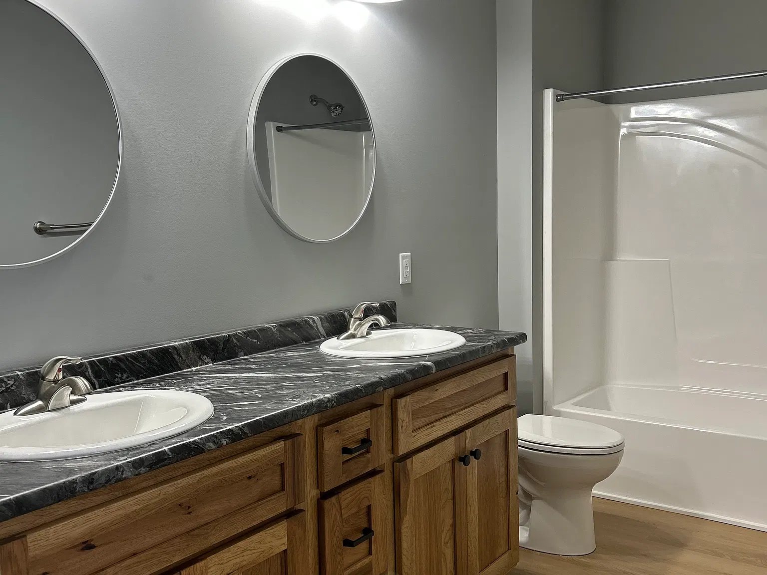 3 bed, 1415 sqft, $1,900 — Photo 4