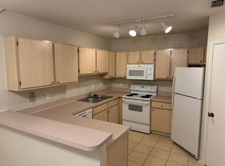 1701 The Greens Way APT 214, Jacksonville Beach, FL 32250