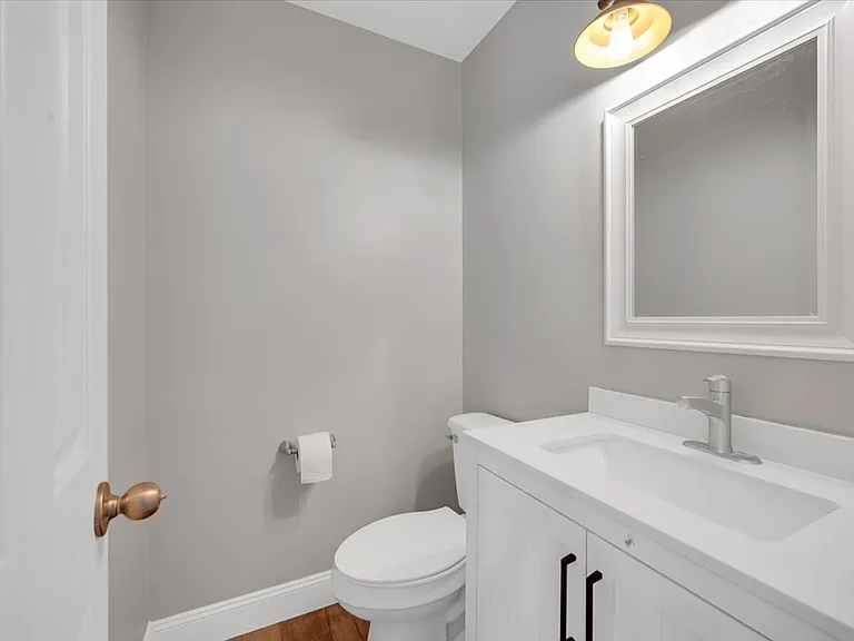 45940 Keding St — Photo 14