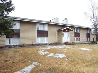 4200 Grape Pl, Anchorage, AK 99508