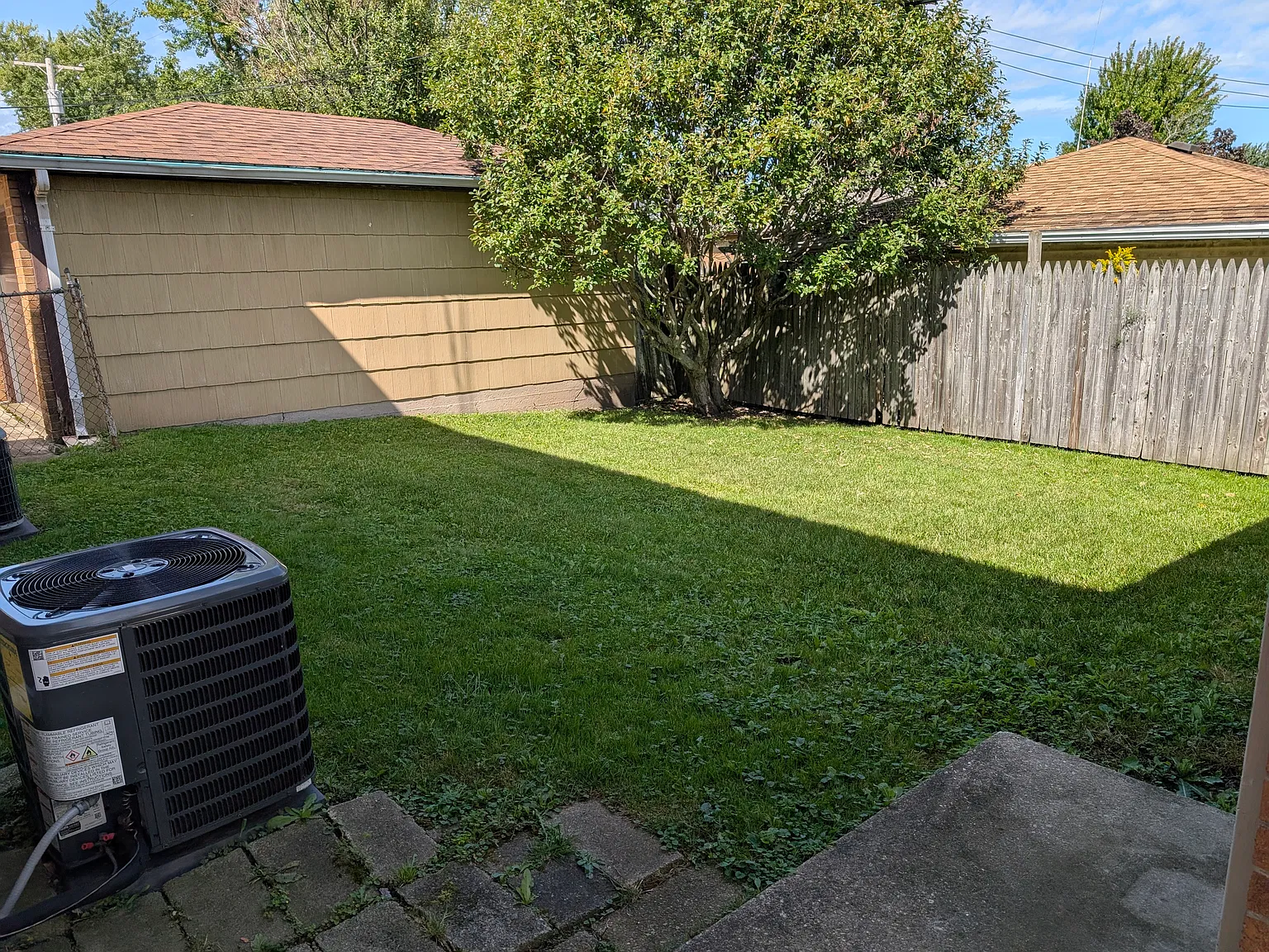 3 bed, 1232 sqft, $1,500 — Photo 4