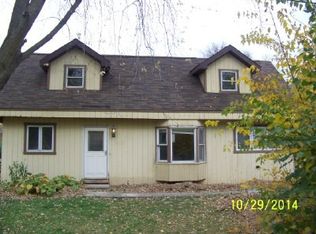 4420 Linden Ave, Algonquin, IL 60102