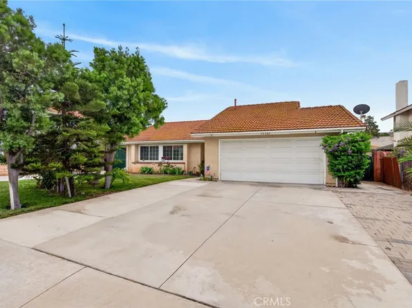 19587 Tangelo Dr, Riverside, CA 92508