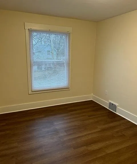 123 W Miller Ave — Photo 10