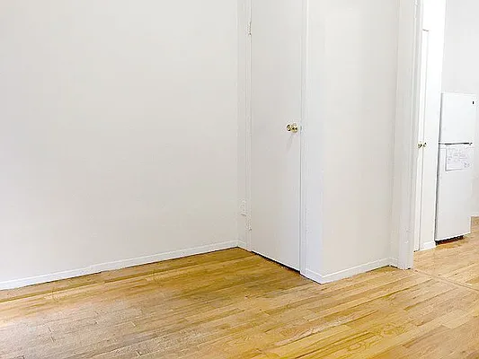 Rented by AJ Clarke | media 2