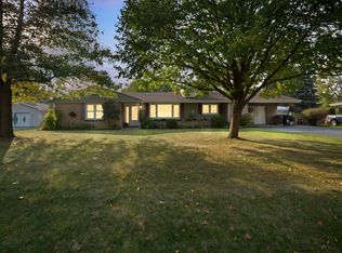18762 Henry St, Lansing, IL