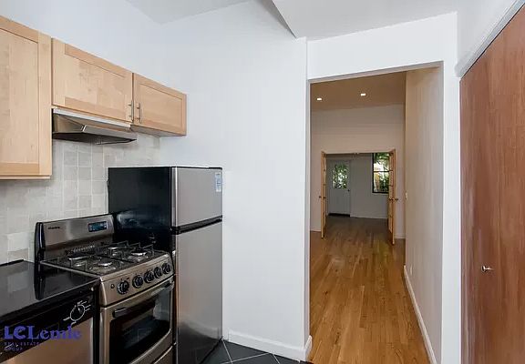 2nd image of 505 E 88th St APT 1G
