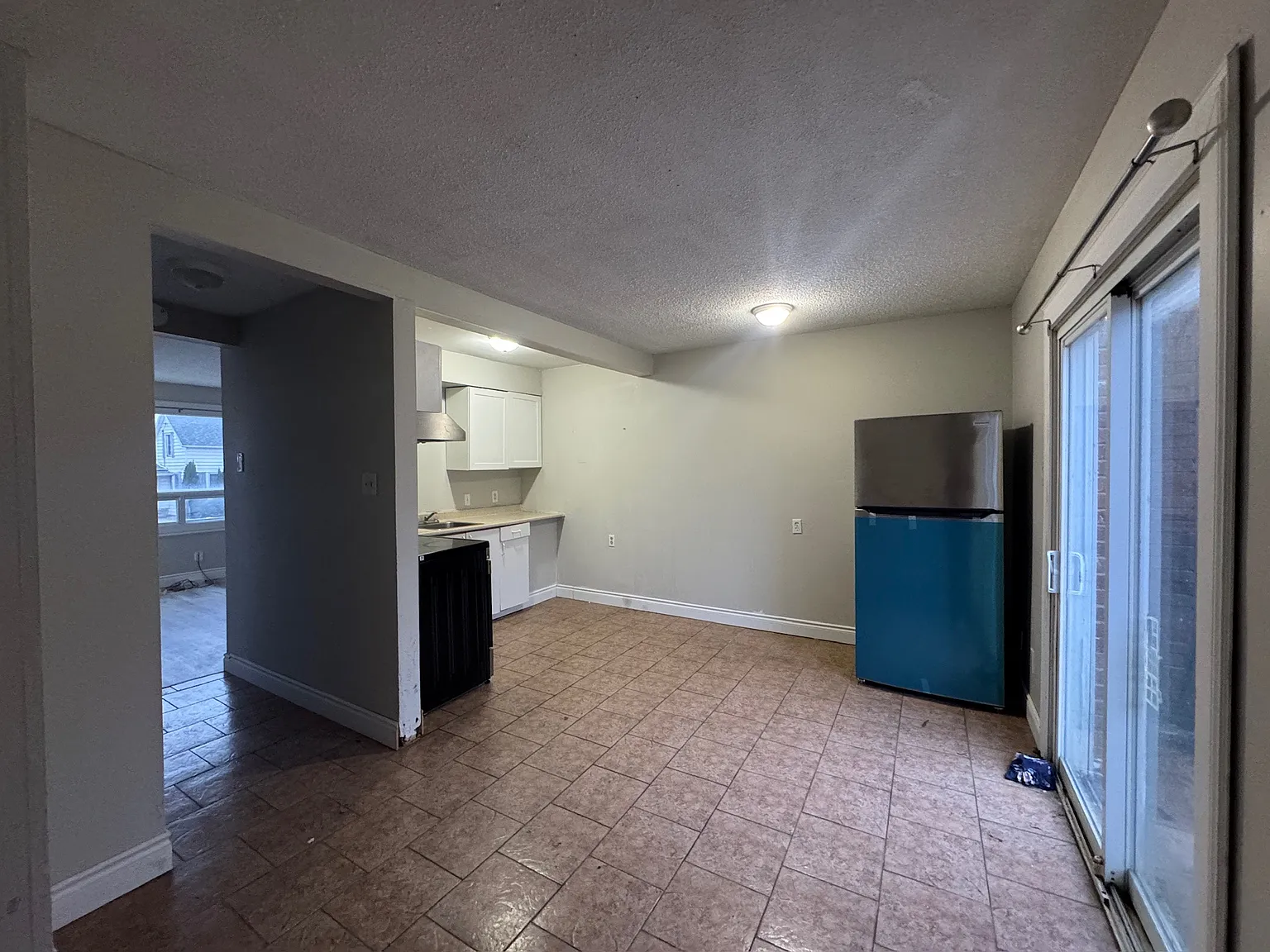 695 Wallace Street Wallaceburg — Photo 4