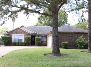10811 Burkes Garden Dr, Houston, TX 77065