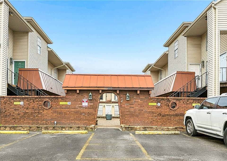 1st image of 2500 Manson Ave APT 420