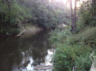 54 Landing Rd, Hattiesburg, MS 39401