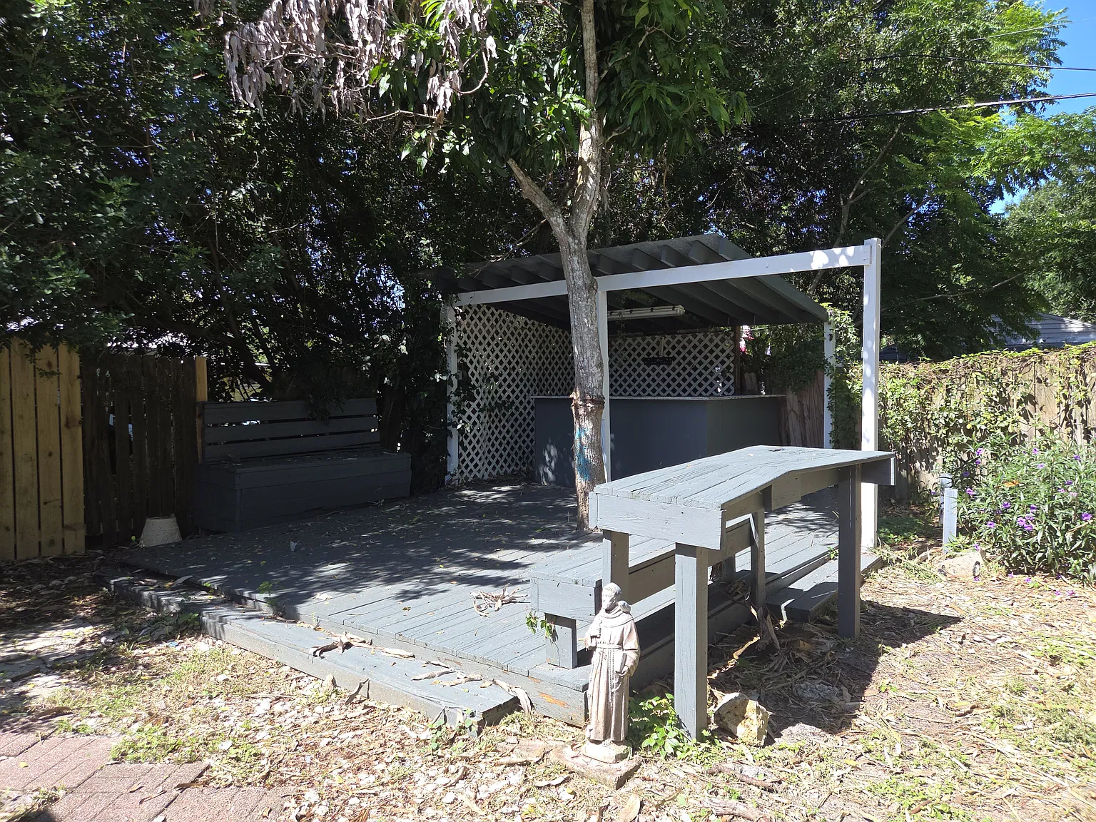 4 bed, 1746 sqft, $2,350 — Photo 2