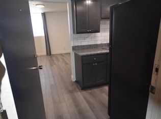 407 Lebanon St #G, Lizton, IN 46149