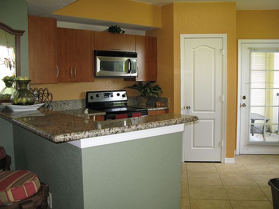 4th image of 158 SW Peacock Blvd APT 30-103