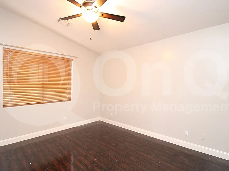 2764 E Highland Ct — Photo 10