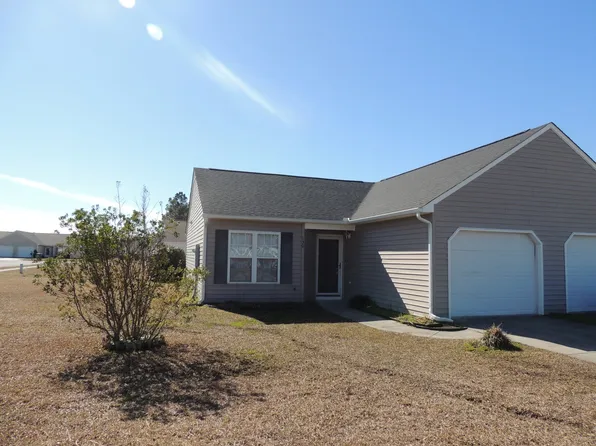 130 Kobe Dr, Havelock, NC 28532