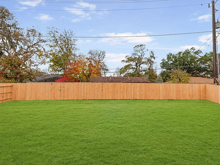 405 Magnolia Ln — Photo 18