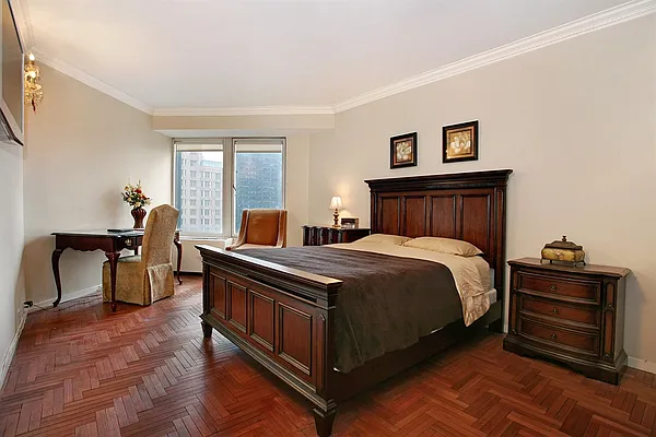 Rented by Corcoran | media 35