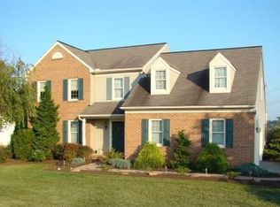 80 Manor Rd, Red Lion, PA 17356