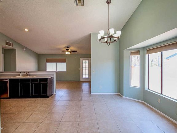 5th image of 670 S Sunfield Canyon Dr
