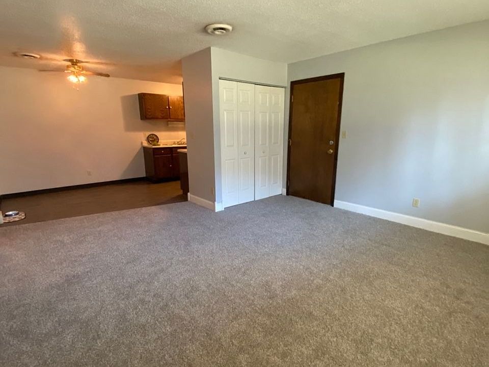 1st image of 4213 E 12th St #2249