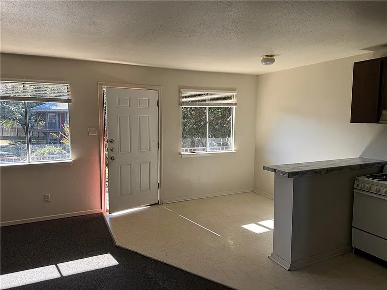 1555 Stacey St #6 — Photo 10