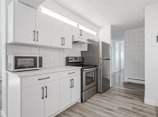 6919 S Elbow Dr SW #113, Calgary, AB T2V0E6