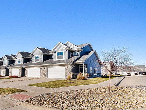 2nd image of 2219 Eversull Ln