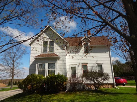 2nd image of 403 Rustic View Ct