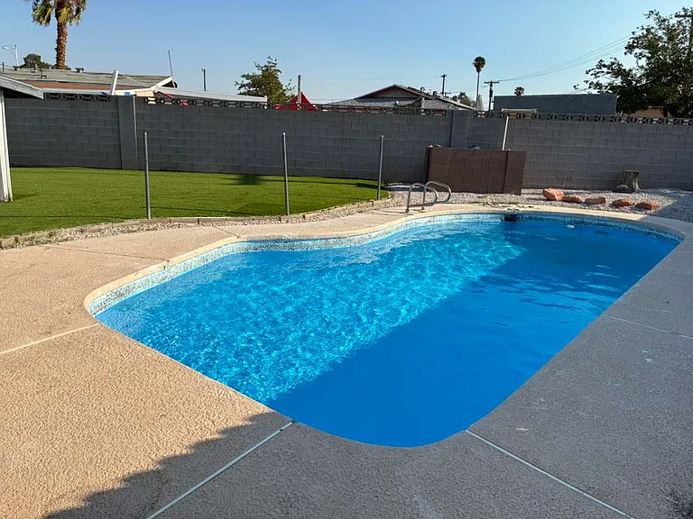 6121 Granada Cir — Photo 15